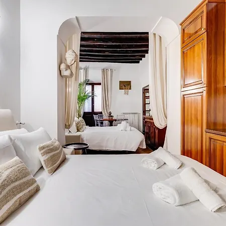 Apartment Giulio Cesare Deluxe - Spanish Step Romedreamhome