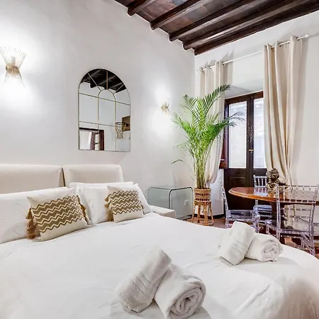 Apartment Giulio Cesare Deluxe - Spanish Step Romedreamhome